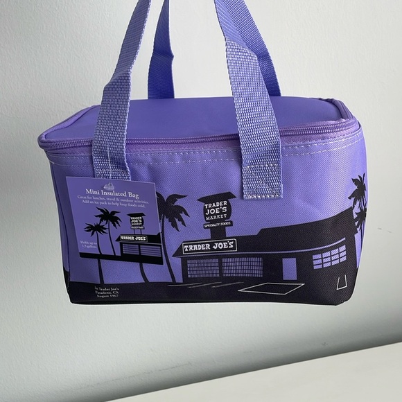 Trader Joe's Mini Insulated Bags - Pink and Lavender (Set of 2) - Picture 4 of 7